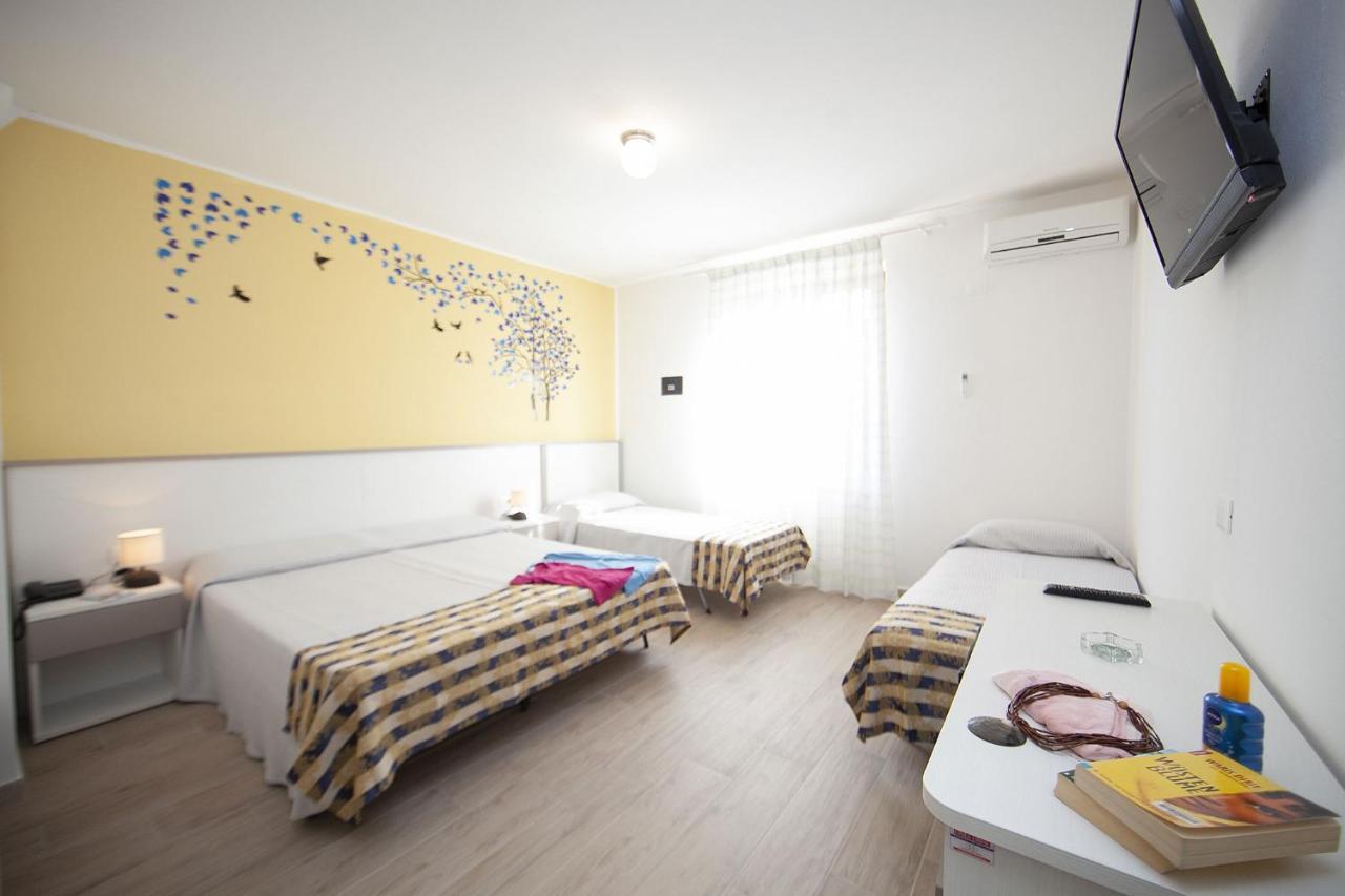 Hotel Thomas Marina di Campo Εξωτερικό φωτογραφία